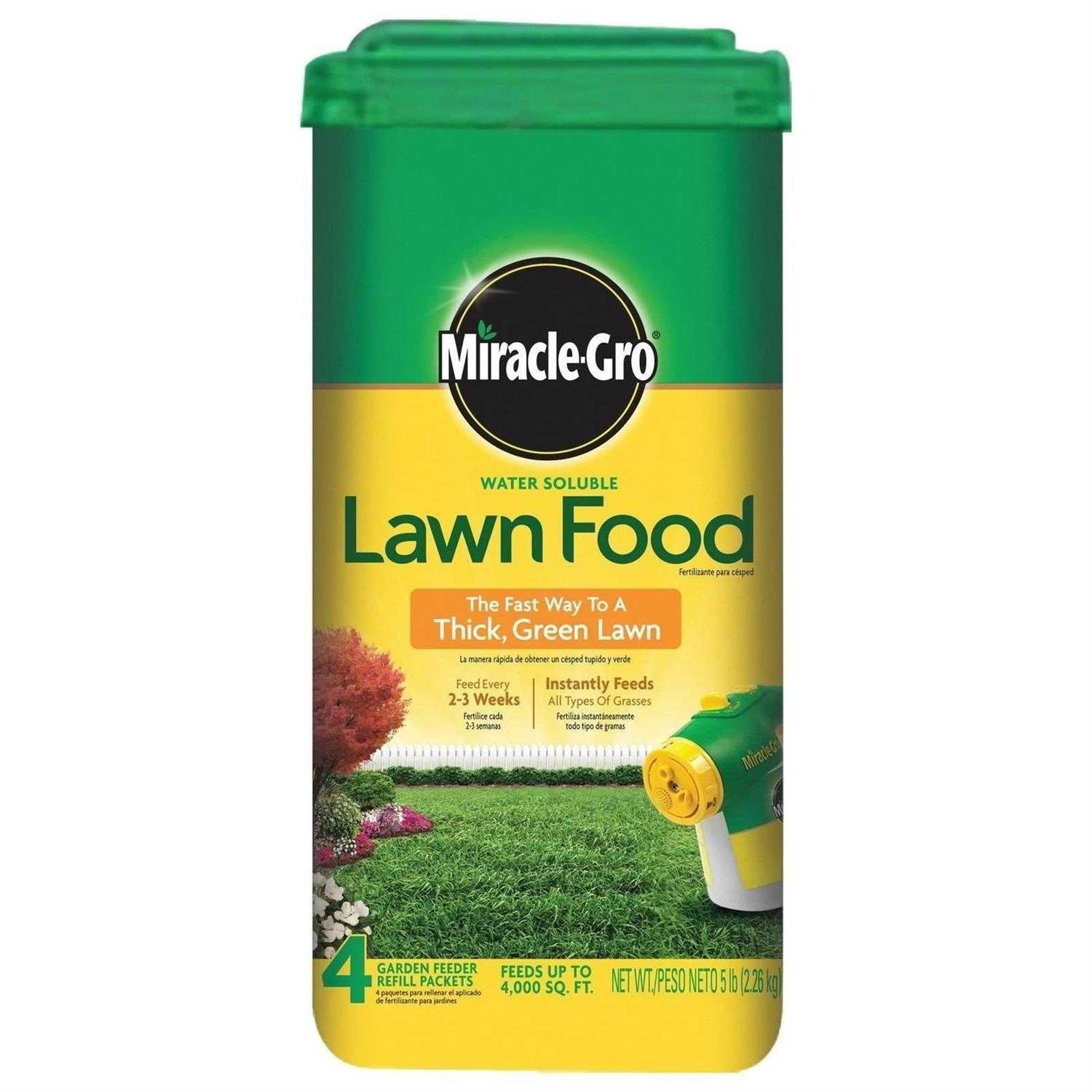 449B505A-7BC9-C94E-0AE0-CA2685AFB73B.jpg Miracle Gro Water Soluble Lawn Food - Image 1