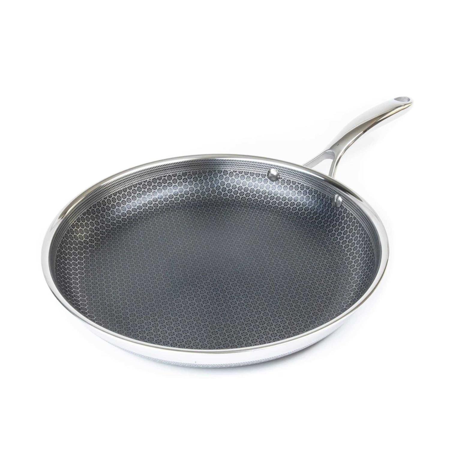 B0C78B86-8CF5-56C8-F3F0-F682E1BCD68C.jpg 12 HexClad Hybrid Pan - Image 1